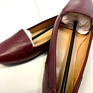 Burgundy Bandolino Flats